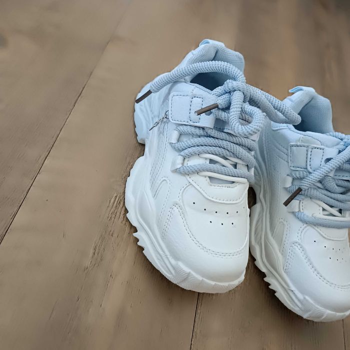 Sneakersy dziewczęce