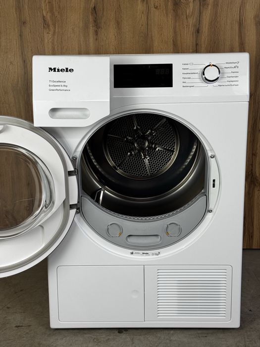 Преміальна сушка TCF770WP EcoSpeed 8кг сушильна машина
