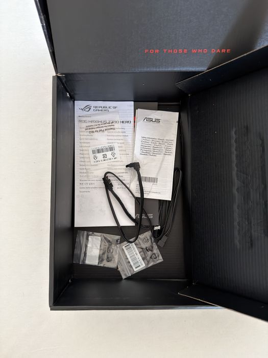 Asus Maximus z790 HERO