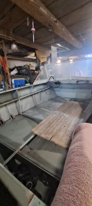 Продам лодку прогрес 4