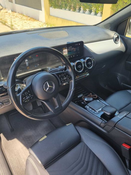 Mercedes B 180d motor Mercedes 2022