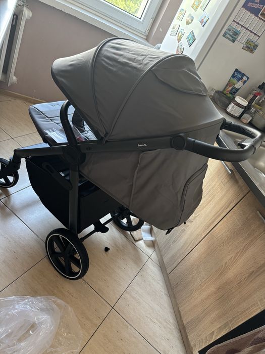 Spacerówka carello bravo sl dekuxe shule grey