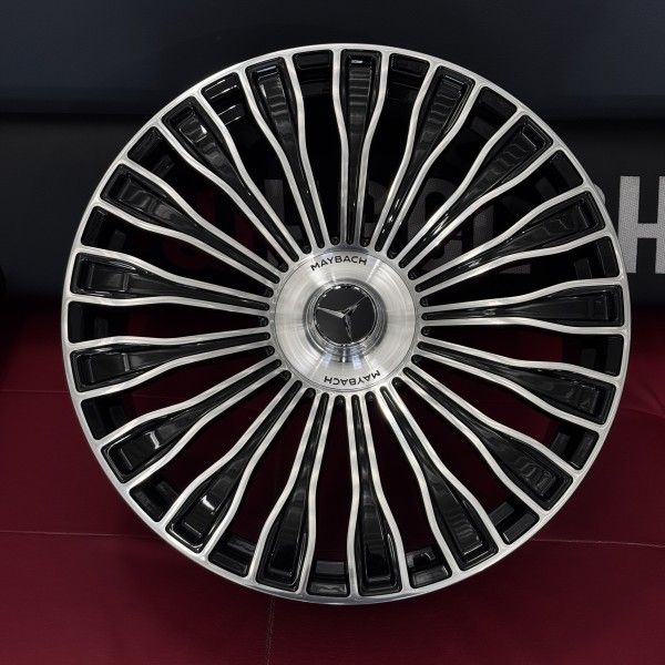 Диски Mercedes Maybach S223 R21 (одинакові по кругу)