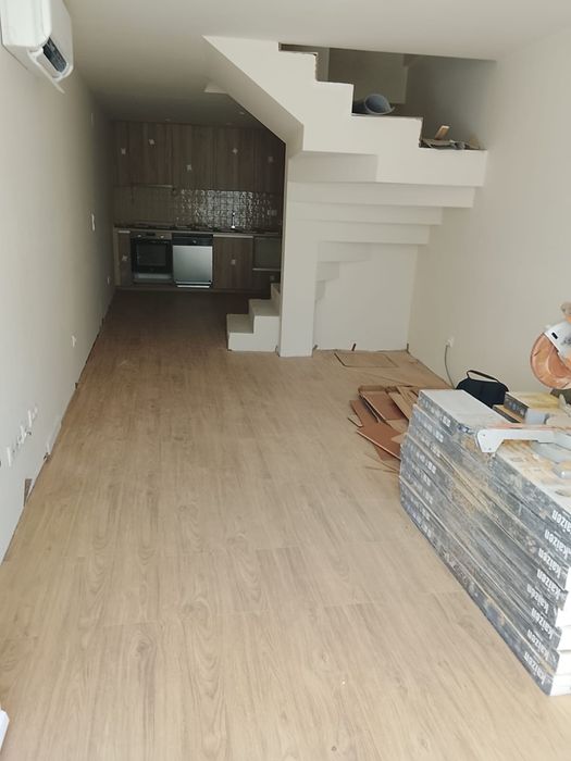 Montagem de Chão Flutuante e Vinílico !