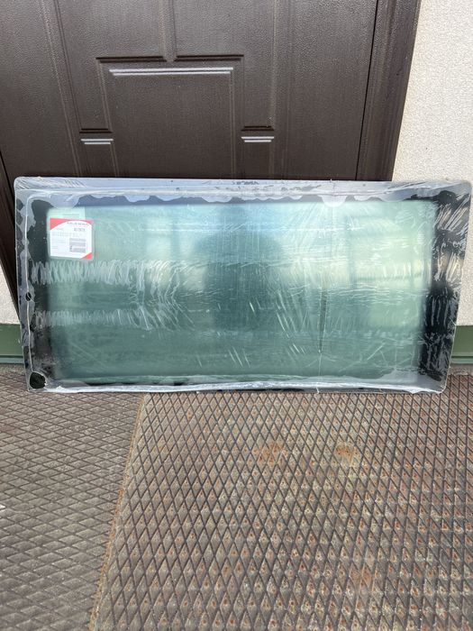 Автомобільне скло MB, VW, Renault, Peugeot