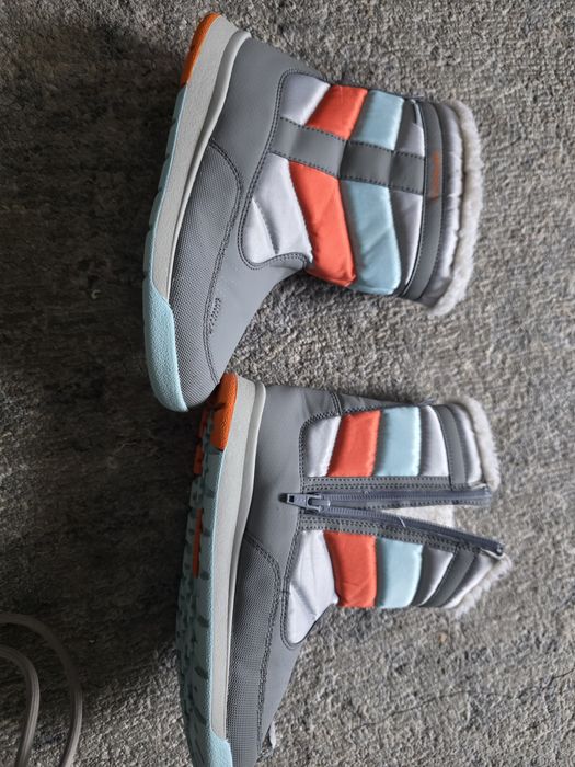 Buty zimowe unisex rozm 33 stan dobry