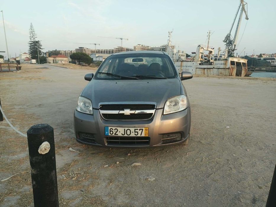 Chevrolet Aveo 1.4 LPG + Petrol | 2010 | €2,900  Negotiable