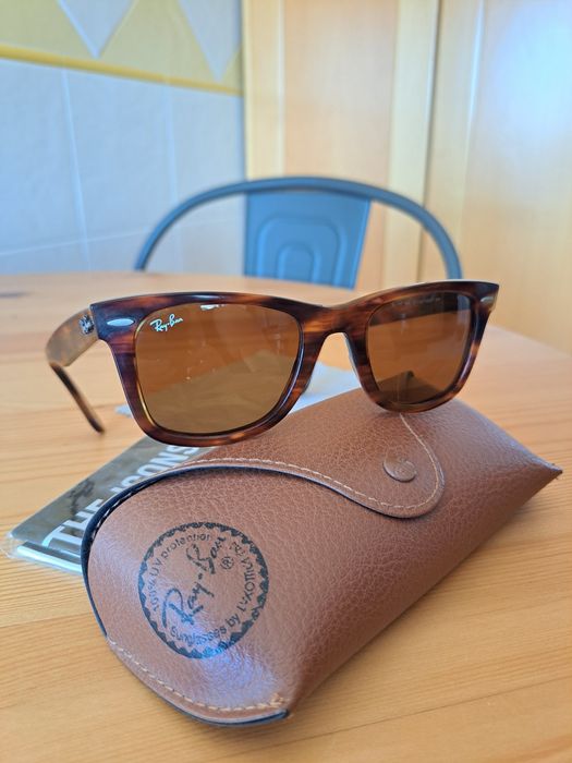 Ray-Ban wayfarer 2140 em ótimo estado.