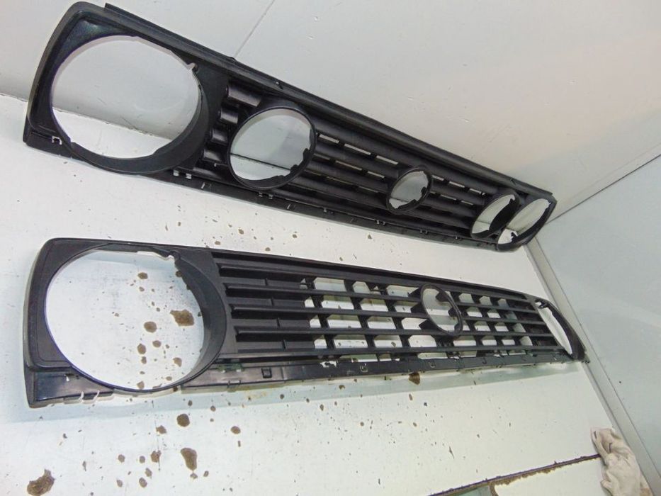 VW golf 2 grelhas frontais novas