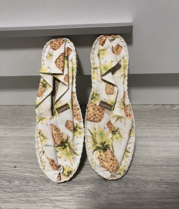 Espadryle firmy Espadrilles, roz. 36.