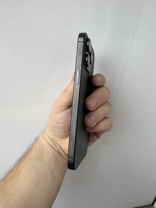 Гарний!Айфон Iphone 15 Pro Max 256Gb Black Neverlock E-sim