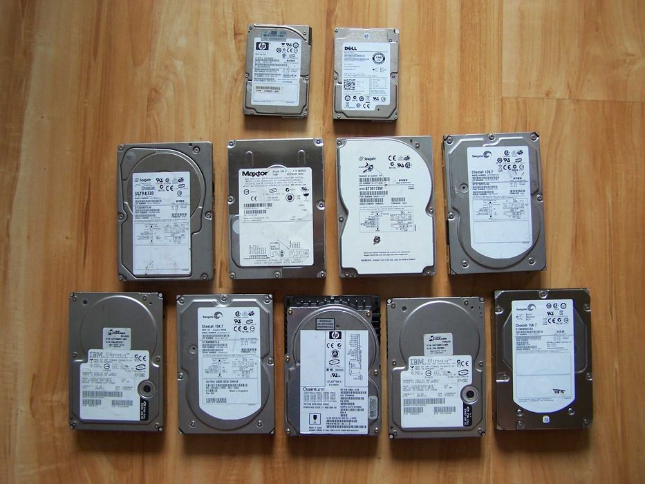 Dyski 3,5" i 2,5" z serwerów