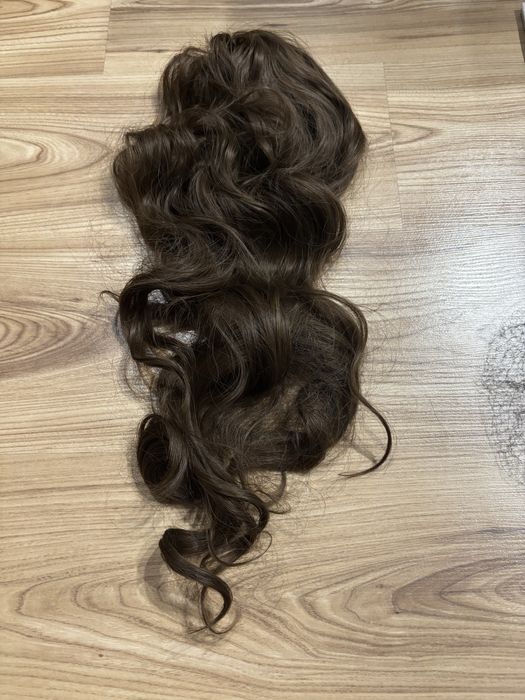 Kucyk na kok brazowy