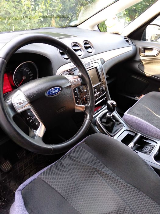 Продам форд s мах 1,6 tdci