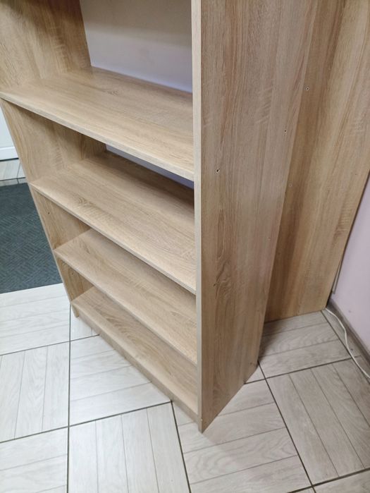 Полка ,стелаж ,етажерка