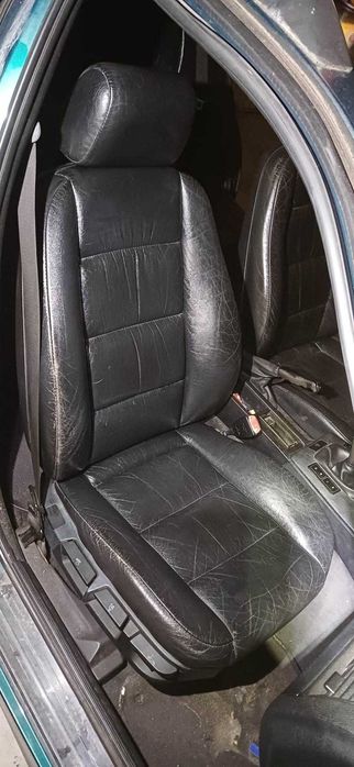 Bancos em Pele BMW E36 Touring / Coupe / Compact  (Conjunto Completo)