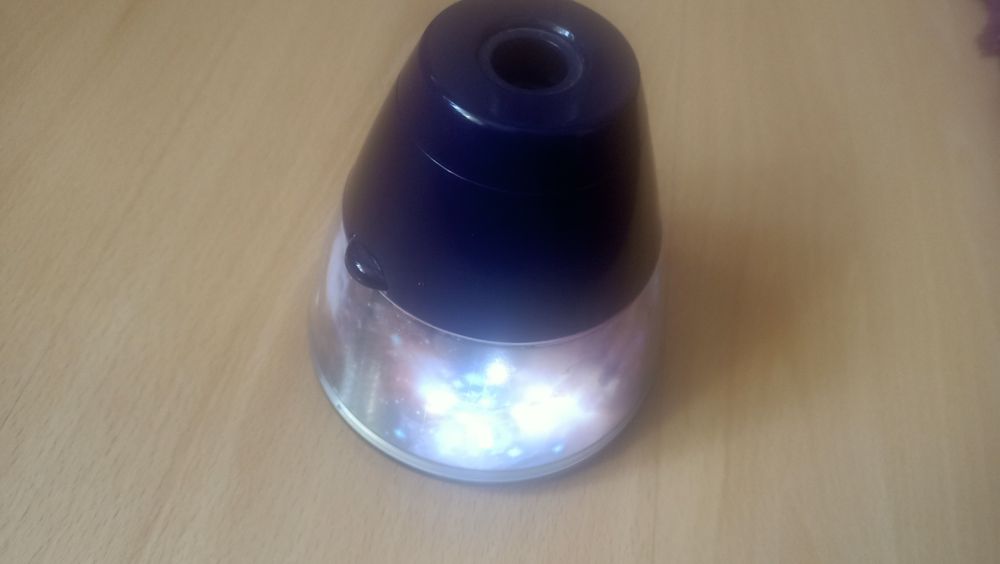 Lampa i projektor zdjęć NASA