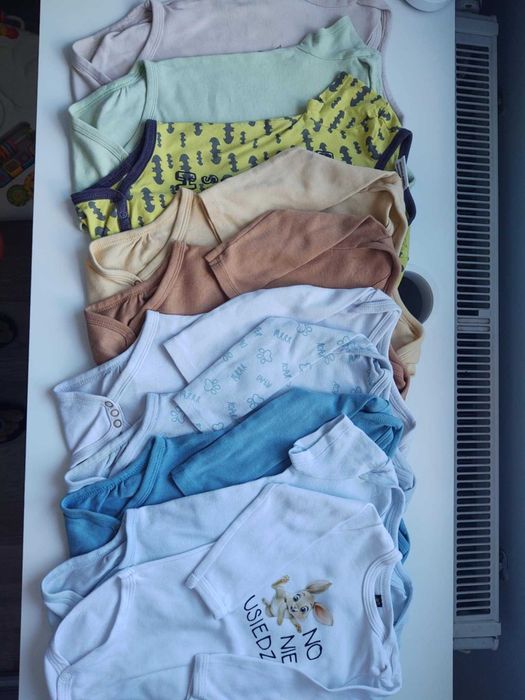 Paka ubranek niemowlęcych r. 80 m.in. H&M
