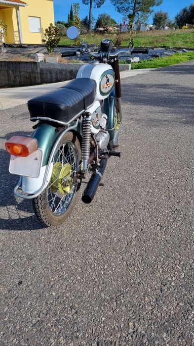 Motorizada Macal M-70