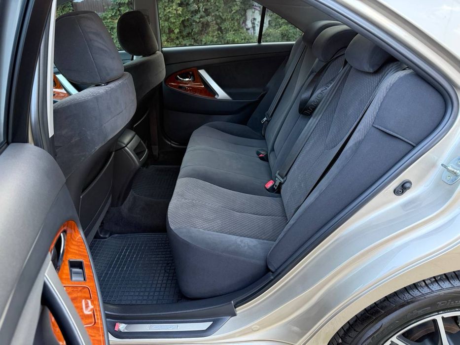 Продам Toyota Camry