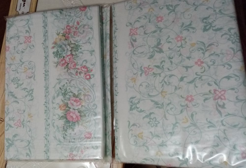 Conjuntos lençóis cama casal novos