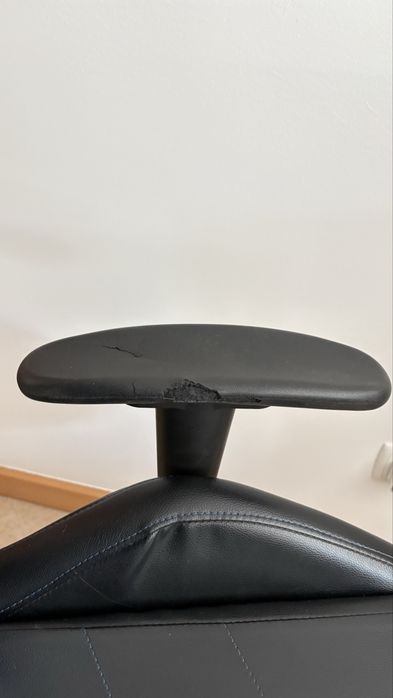 Cadeira Alpha gamer Zeta usada