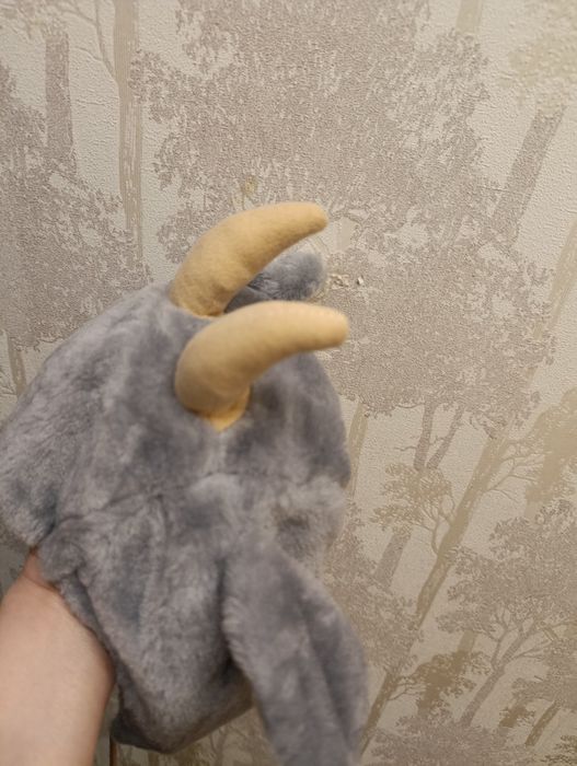 Дитячі кранавальні головні убори