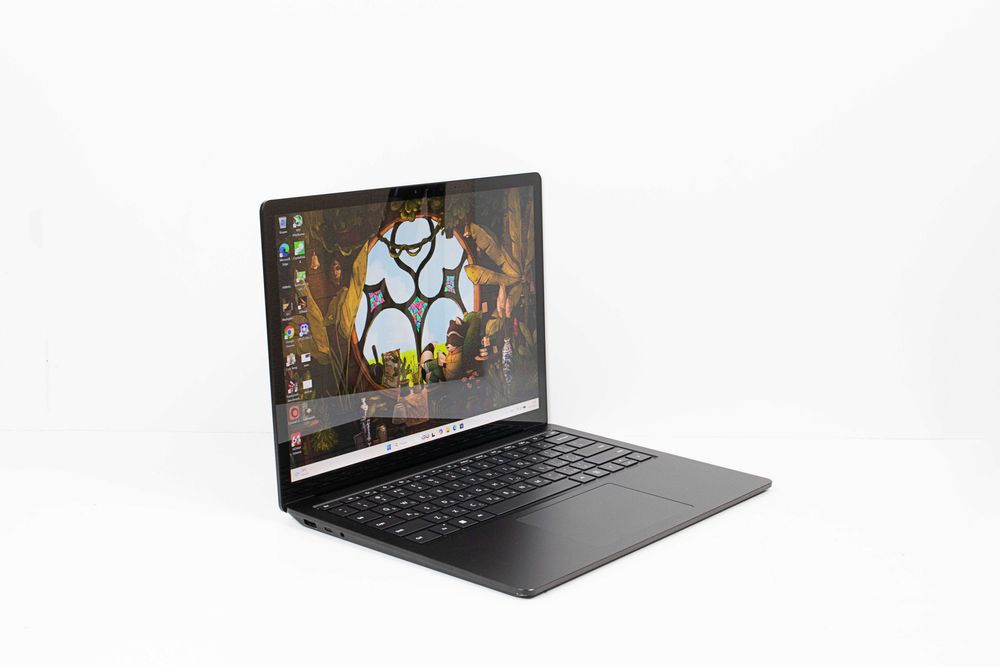 Microsoft Surface Laptop 4 13 Core i5-1145G7/RAM 16/ SSD 256 Gb/ 13,5"