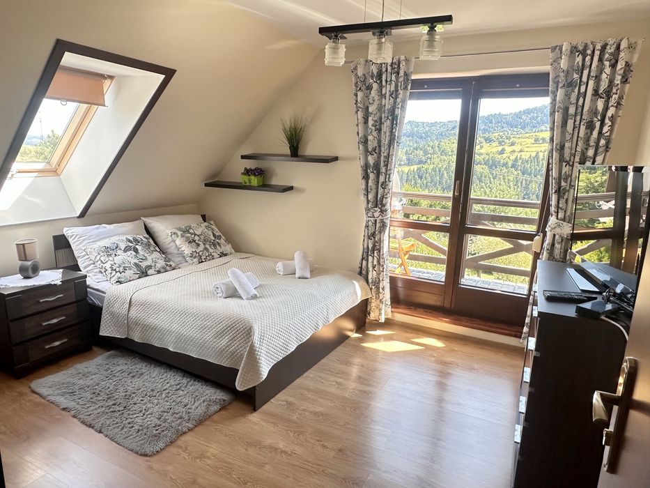 DOM na uboczu 10+ osób. BASEN. SAUNA. Pieniny. Wakacje. Domek w górach