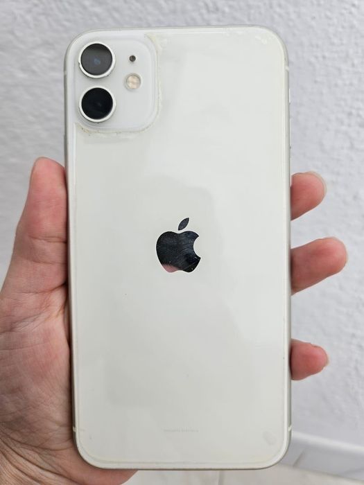 Phone 11 64GB - impecável