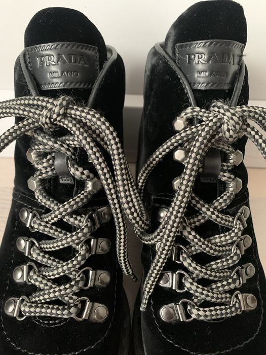 Черевики жіночі Prada