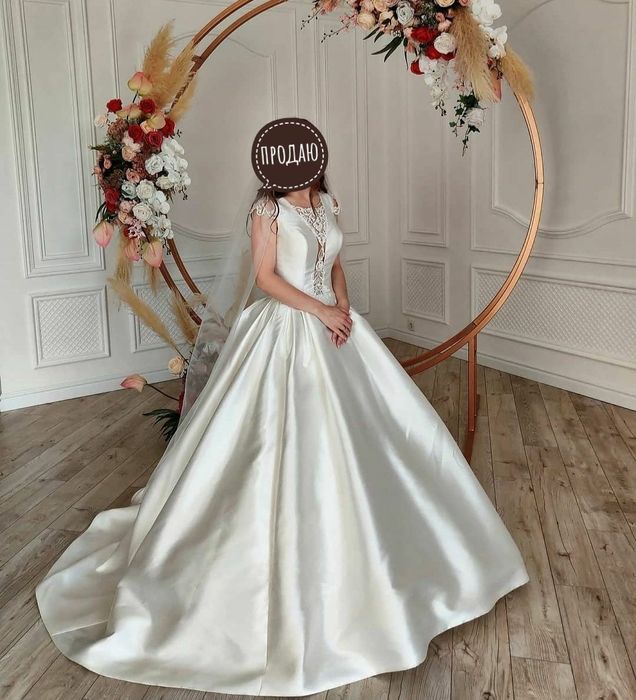 Весільна сукня (невінчана)