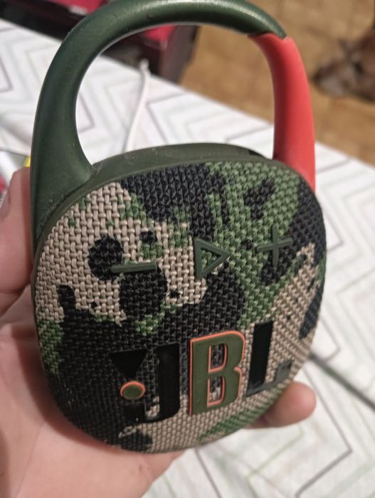 Coluna brutal da JBL