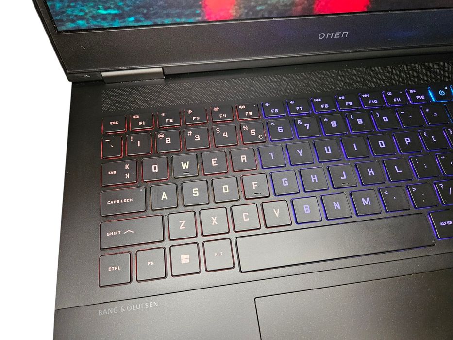 Gw 06.2027r Laptop gamingowy HP Omen RTX 4060 i7 13th SSD 1TB RAM 16GB
