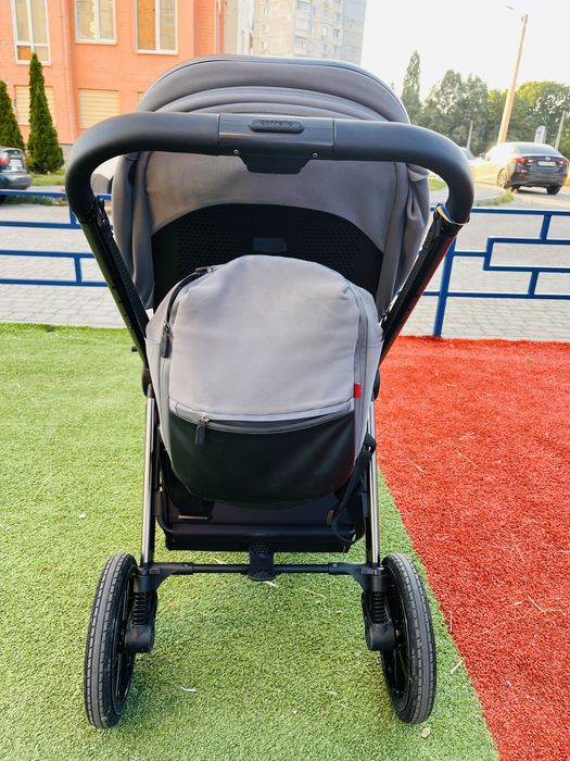 Продам коляску Carello Omega 2в1 з ліхтарем