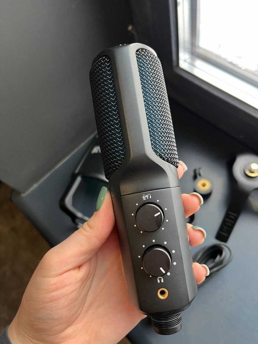 Студійний USB-конденсаторний мікрофон Rode NT-USB+