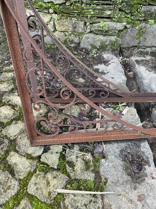 Aros em ferro muito robustos