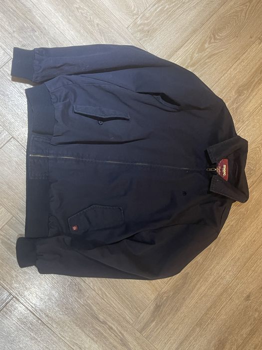 Харик по типу lonsdale, Merc London