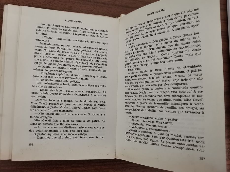 Livro Mulheres Célebres (Série 15)