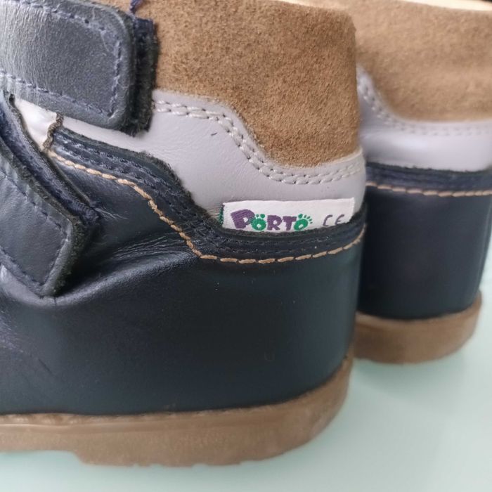 Buty dziecięce  r. 25, firmy Porto-super cena