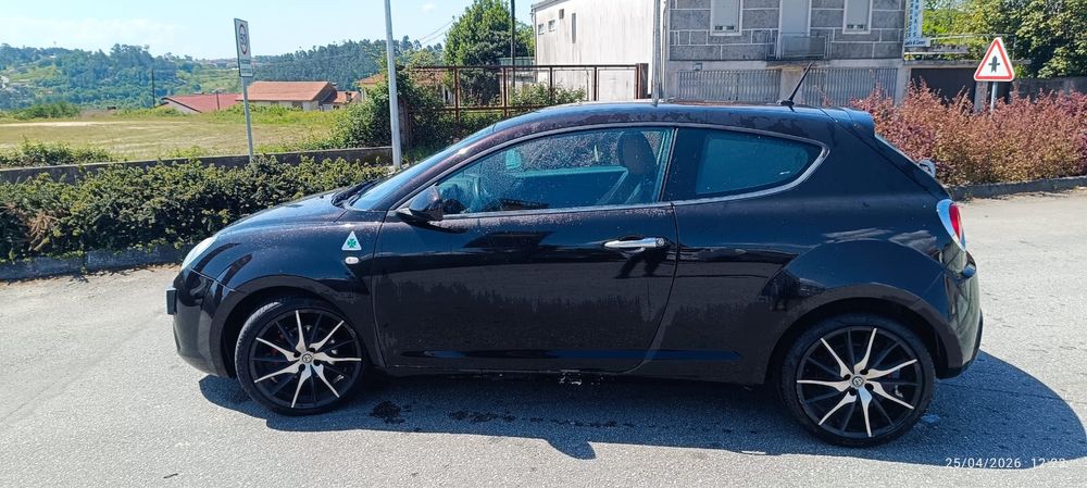 Alfa Romeo  Mito