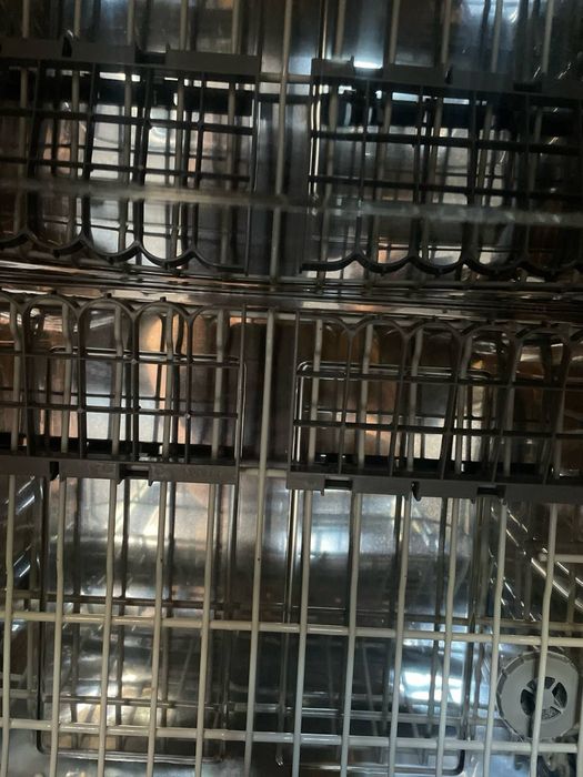 Посудомоичная машина BOSCH