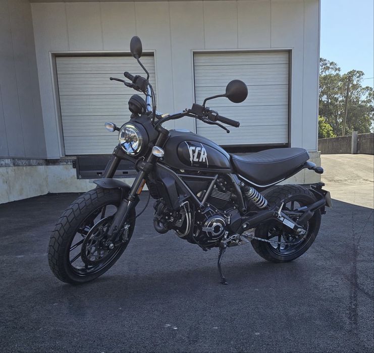 Ducati scrambler 800