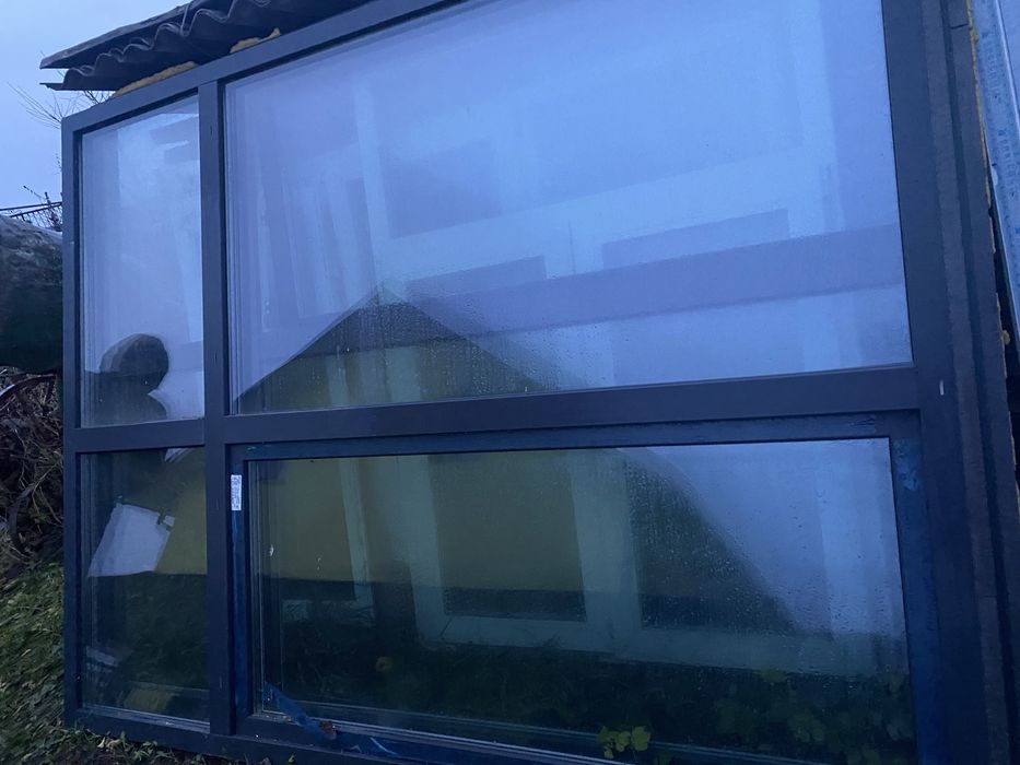 Вікна нові зовні антрацит середина білі склопакет 44 профіль вака