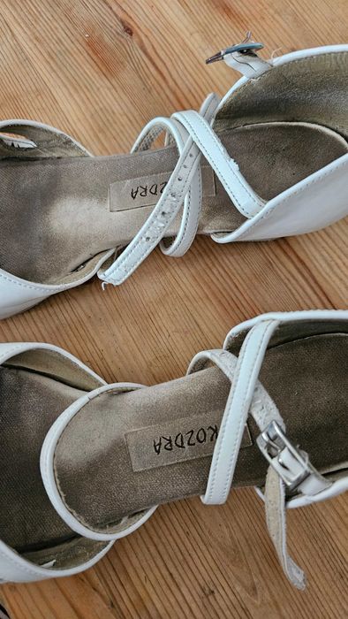 Buty do tańca,  obuwie taneczne Kozdra skóra 23,5cm