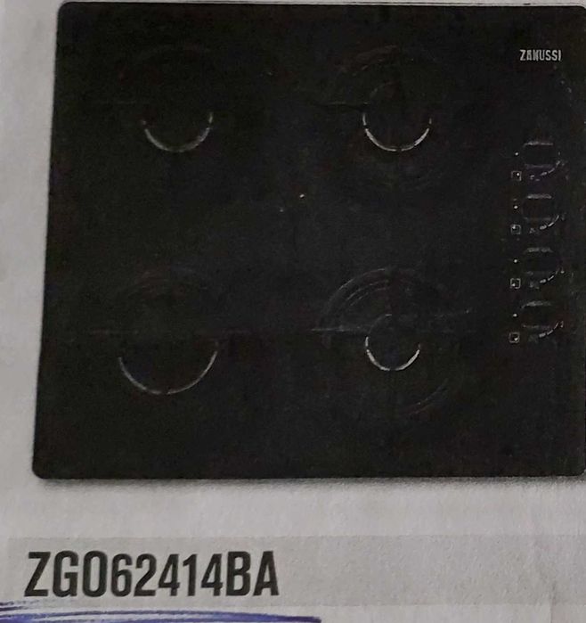 Placa gás Zanussi com quatro bicos. Oportunidade