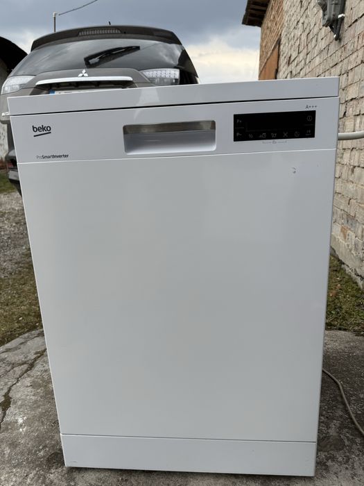 Посудомийна машина