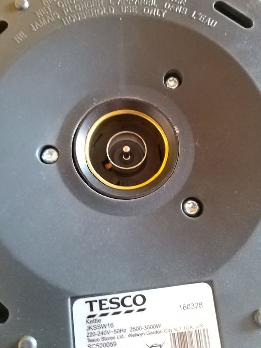 Czajnik bezprzewodowy 1.8 l Clatronic