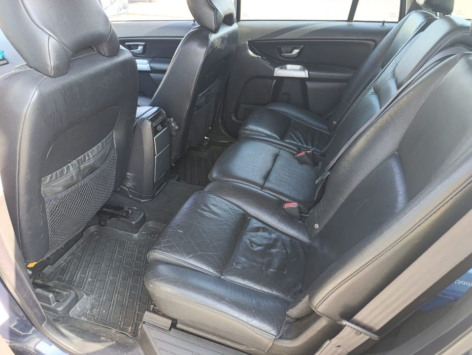 Volvo XC90 2003 года