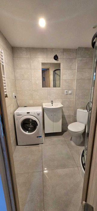 (43) Wynajmę kawalerkę internet w cenie